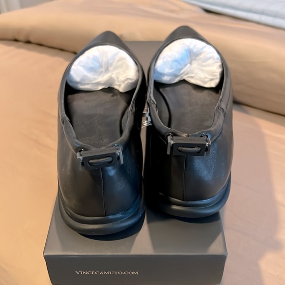 Vince Camuto Bendreta Flat - Picture 5 of 5